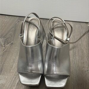 Circus by Sam Edelman Silver Heels